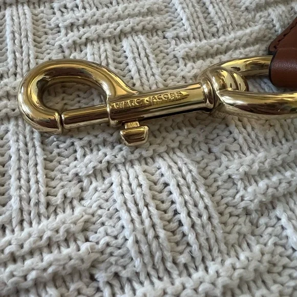 Marc Jacob’s Shoulder Purse Strap Tan/Gold - Picture 3 of 6